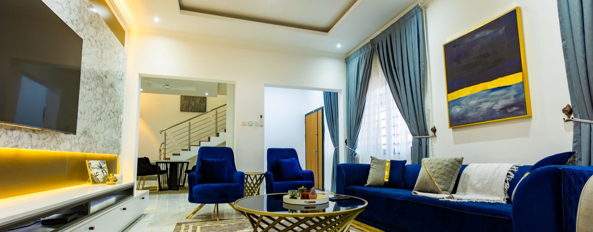<small>Renting</small>4 Bedroom Unfurnished Houses